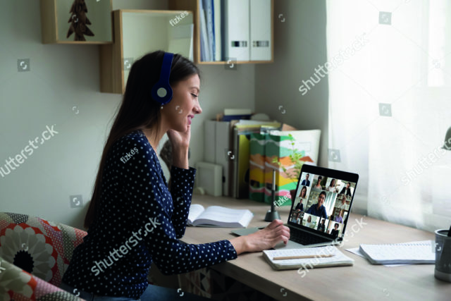 https://phoenixmedia.cz/coaching2/wp-content/uploads/stock-photo-smiling-caucasian-female-employee-in-headphones-sit-at-desk-at-home-talk-on-video-call-with-1784830964-640x427.jpg