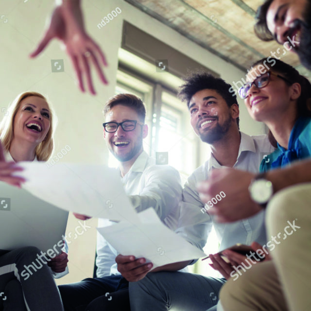 https://phoenixmedia.cz/coaching2/wp-content/uploads/stock-photo-successful-happy-group-of-people-learning-software-engineering-and-business-during-presentation-1428145862-640x640.jpg